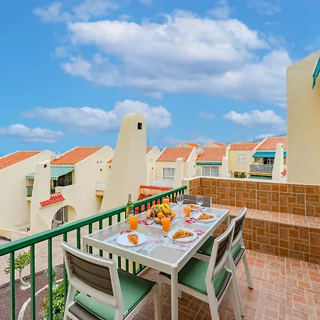Cozy Spacious Seaview 300m Appartement