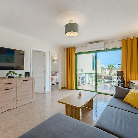 Apartmán Cozy Spacious Seaview 300m *