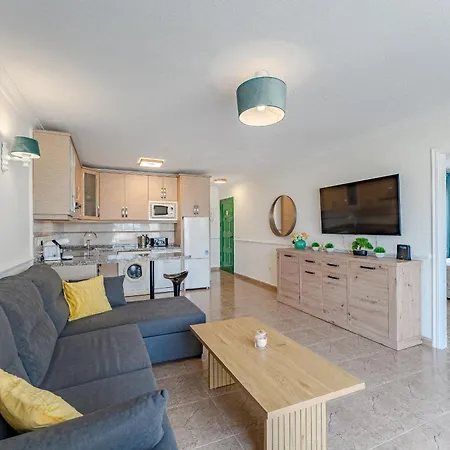 Cozy Spacious Seaview 300m *